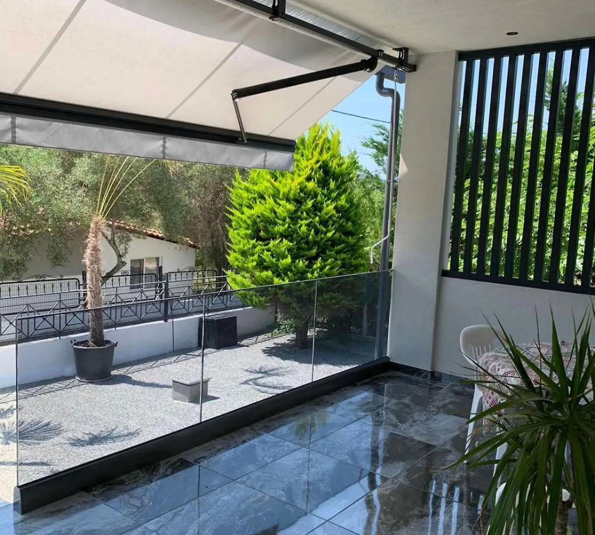 Villa Theo Kallithea