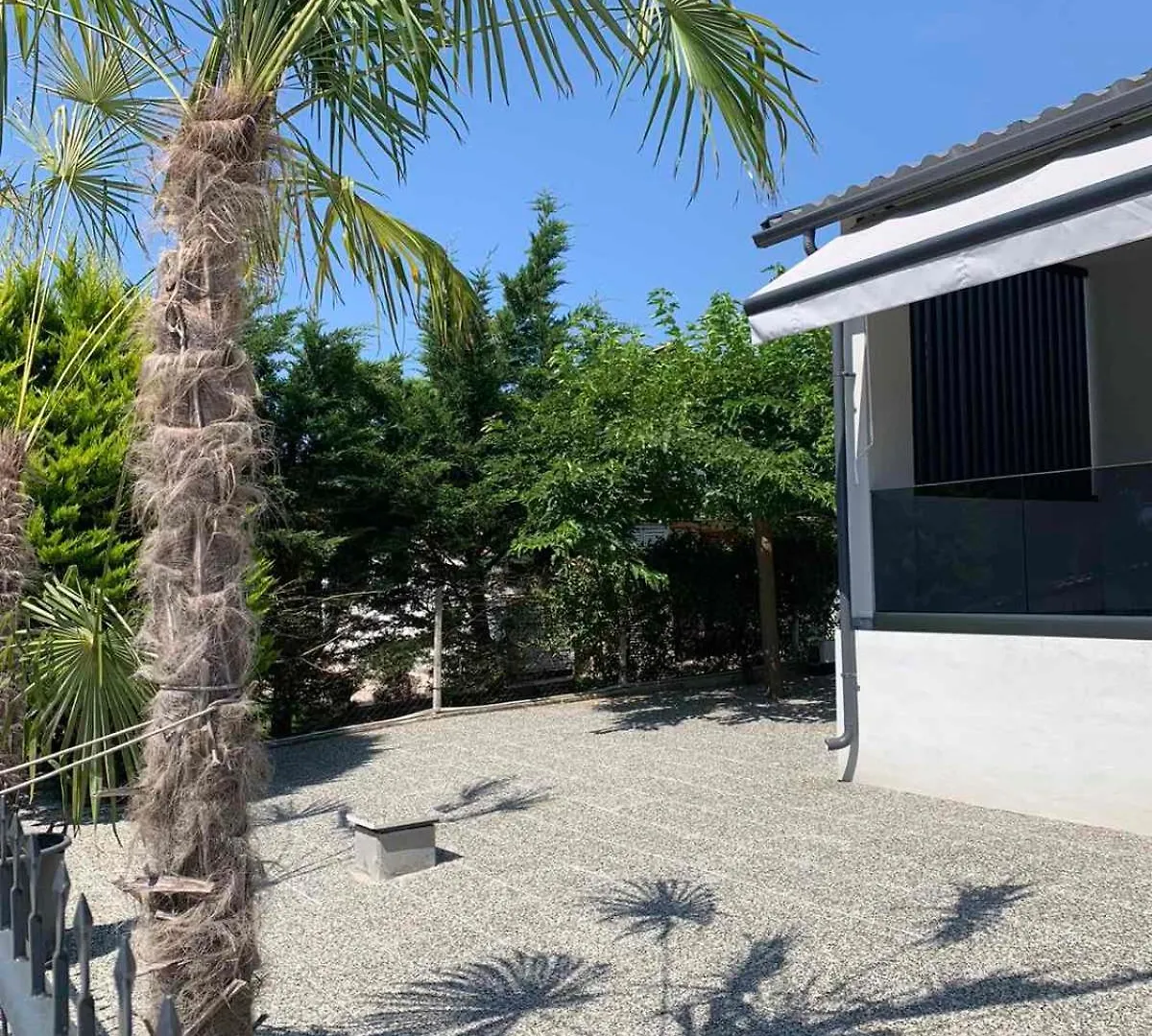 Villa Theo Kallithea  Apartment