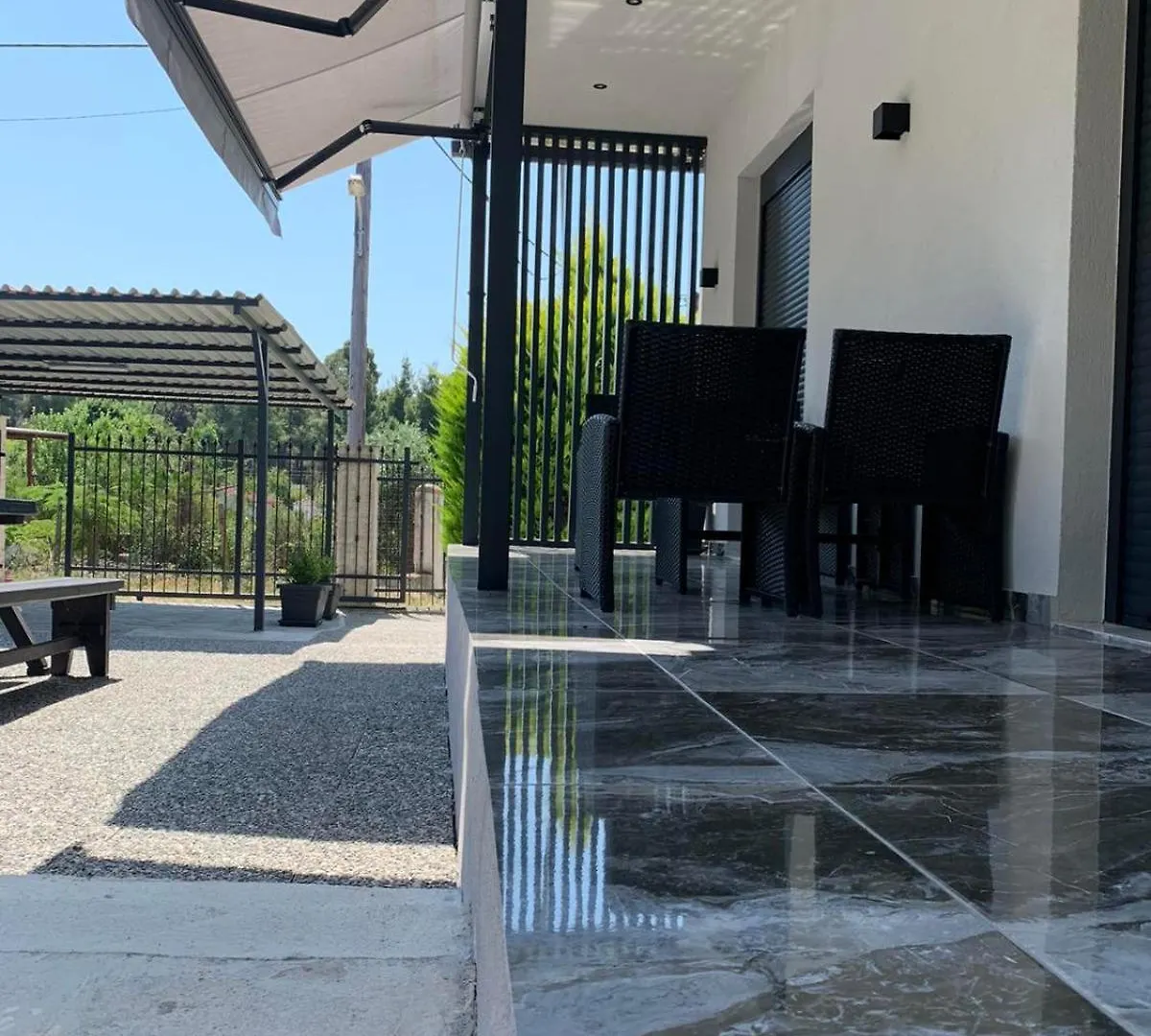 Villa Theo Kallithea